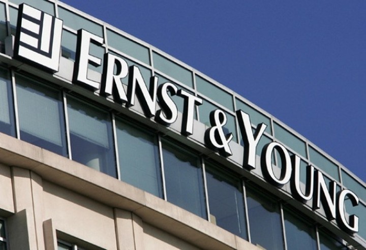 Ernst & Young: Πιθανή η ανάπτυξη της ελληνικής οικονομίας το β' εξάμηνο του 2014