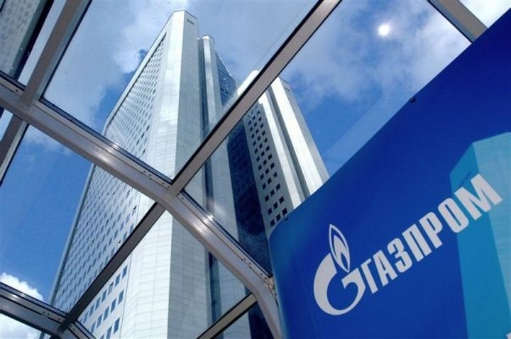 Reuters: Η Gazprom πουλά φυσικό αέριο στην Ελλάδα τουλάχιστον 120 δολάρια πάνω από την υπόλοιπη Ευρώπη