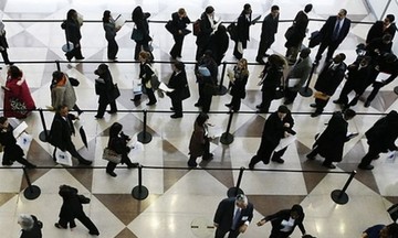 ΥΠΟΙΚ: Στο σύνολό της η λύση για τα ειδικά μισθολόγια