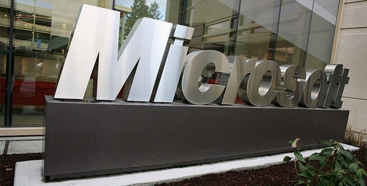 F.T: Οργή προκαλεί απόφαση της Microsoft να καταργήσει θέσεις εργασίας στη Nokia