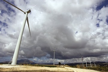 Επιβράδυνση της επενδυτικής δραστηριότητας στις ΑΠΕ 