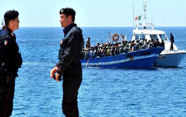 Bερολίνο: Απίθανο η ενίσχυση της FRONTEX να γίνει εντός του 2015