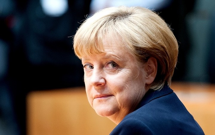 Ικανοποιημένο το 42% των Γερμανών από την προσφυγική πολιτική της Μέρκελ