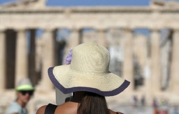 Ρεκόρ για τον ελληνικό τουρισμό το 2016- Αυξάνονται οι Γερμανοί τουρίστες