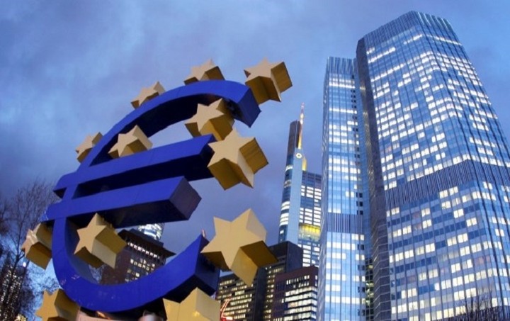 ΕΚΤ: Πιθανό τα επόμενα τρίμηνα να έχουμε αρνητικό πληθωρισμό στην Ευρωζώνη