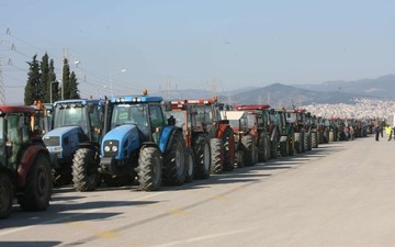 Κλειστός ο Ισθμός και από την νέα και από την παλαιά εθνική οδό