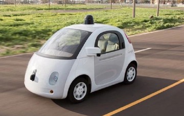 Το πρώτο ατύχημα του αυτοκινούμενου της Google