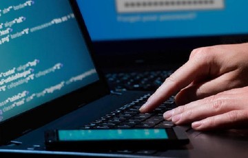 Τον κώδωνα του κινδύνου κρούει η Δίωξη Ηλεκτρονικού Εγκλήματος για τον ιό «Locky»