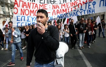 Στους δρόμους ενάντια στο ασφαλιστικό