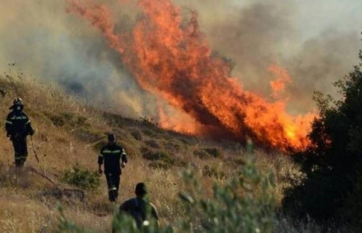 Μεγάλη πυρκαγιά στη Κύπρο- Δύο νεκροί πυροσβέστες