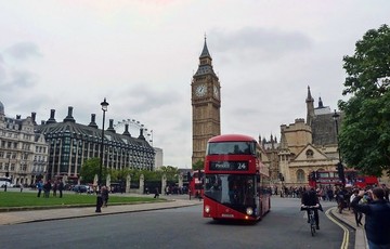 Γυρίζουν την πλάτη στην Βρετανία πάνω από 2 εκατ. τουρίστες