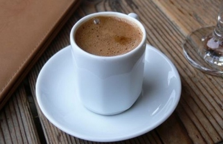 Κατακόρυφη αύξηση στη τιμή του ελληνικού καφέ