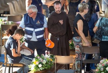 Ιταλία: Στο Αματρίτσε θα τελεστεί αύριο η κηδεία των ανθρώπων