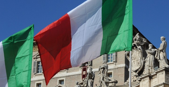 Η Ιταλία θα εκδώσει 50ετές ομόλογο