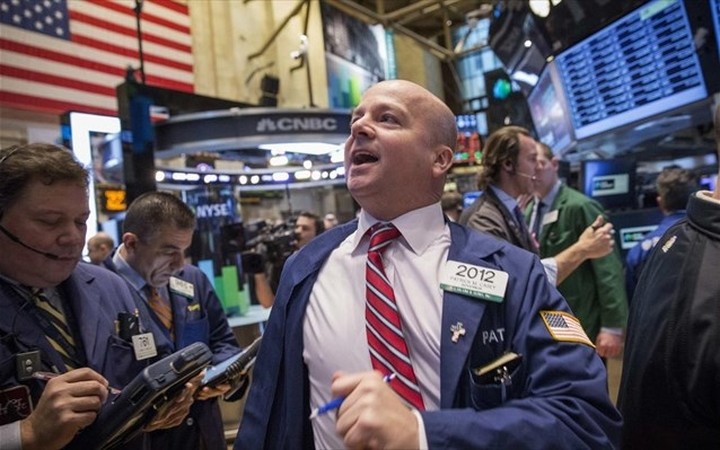 Χαμόγελα χάρισαν Fed και Apple στη Wall Street