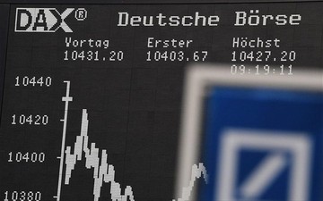 "Μαύρα σύννεφα" στην Ευρώπη με "βουτιά" της Deutsche Bank