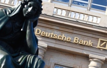 Καταρρέει η μετοχή της Deutsche Bank