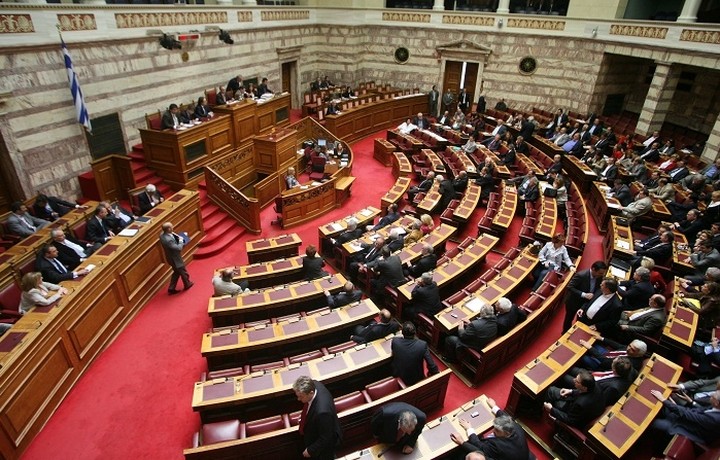 Στη Βουλή το νομοσχέδιο για την κοινωνική οικονομία
