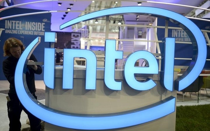 Στα 15,78 δισ. δολάρια τα έσοδα της Intel