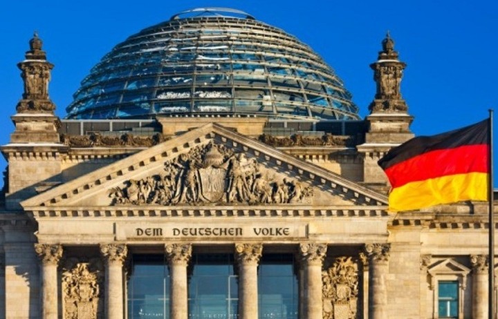 Βερολίνο: Μια αλλαγή της πολιτικής για το χρέος  αποκλείεται