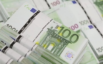 Κομισιόν: Επενδύσεις 2,36 δισ. ευρώ στην Ελλάδα από το πακέτο Γιούνκερ