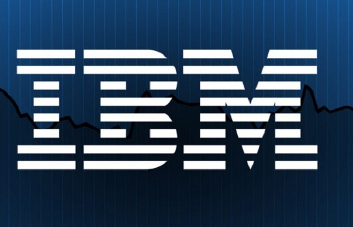 H IBM προχωρά σε 25.000 προσλήψεις