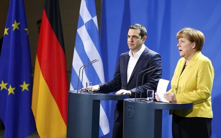 Μέρκελ: Οι διαβουλεύσεις γίνονται με τους τρείς θεσμούς και το Eurogroup