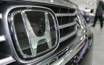 Ανακαλεί 650.000 οχήματα η Honda 