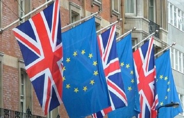 Παραιτήθηκε ο αντιπρόσωπος του Ηνωμένου Βασιλείου στην ΕΕ