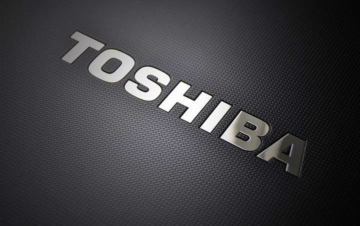 Στα δύο χωρίζεται η ...Toshiba 