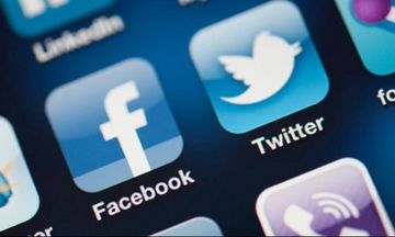 Περισσότερη διαφάνεια στις διαφημίσεις θέλουν Facebook και Twitter 