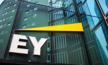 EY: Απαραίτητος ο ψηφιακός μετασχηματισμός των υπηρεσιών υγείας