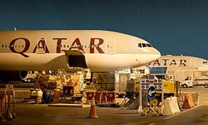 Η Qatar Airways απέλυσε 200 εργαζόμενους. Η Emirates ζήτησε άδεια άνευ αποδοχών