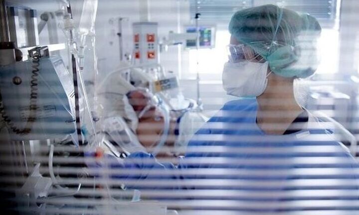 Πάνω από 600 ασθενείς στις ΜΕΘ με κορονοϊό - 99 νεκροί σήμερα