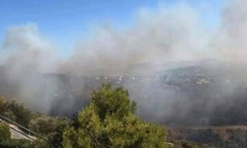 Πυρκαγιά στο Μαρκόπουλο- Έσβησαν οι φωτιές από κεραυνούς σε Πάρνηθα και Πεντέλη