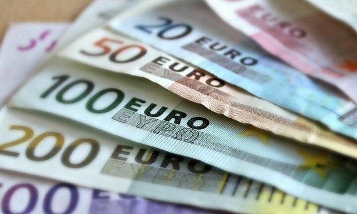 Επιδότηση 4 εκατ. ευρώ σε επιπλέον 1.333 επιχειρήσεις σε αναστολή τα Χριστούγεννα