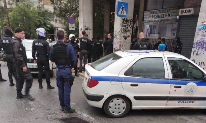 Πυροβολισμοί στο κέντρο της Αθήνας σε καταδίωξη αλλοδαπού με κλεμμένο αυτοκίνητο