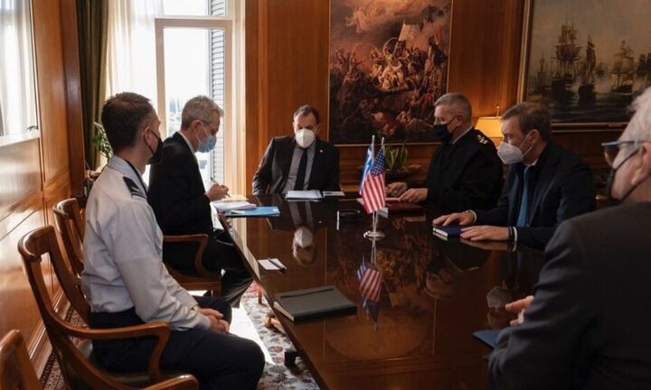 Τζ. Πάιατ: Οι ΗΠΑ χαιρετίζουν τον ηγετικό ρόλο της Ελλάδας «που υπερασπίζεται τη ΝΑ πλευρά του ΝΑΤΟ»