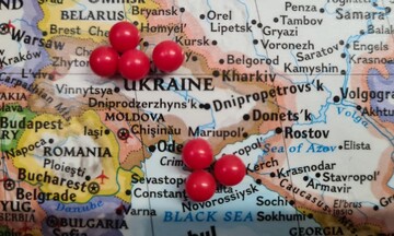 Κρατάνε οι Ουκρανοί - Καταρρέει το ρούβλι - Αύξηση-σοκ στα ρωσικά επιτόκια