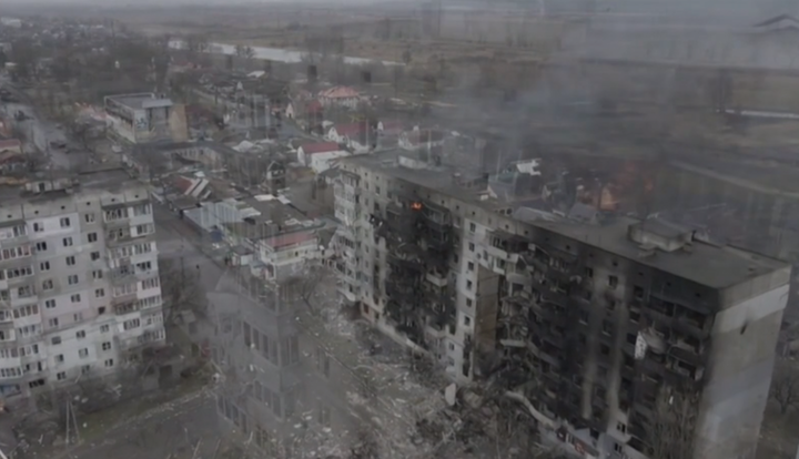 Κατάπαυση του πυρός σε Μαριούπολη και Βολνοβάχα - Εικόνες σοκ από τις βομβαρδισμένες περιοχές