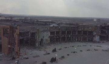 Σκληρές μάχες στην Ουκρανία - Εικόνες καταστροφής από τη Μαριούπολη