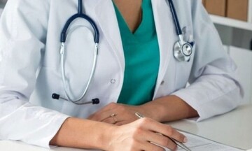 Πώς θα έχετε τον δωρεάν προσωπικό γιατρό: Από 1η Ιουλίου οι εγγραφές - Αναλυτικά τα βήματα