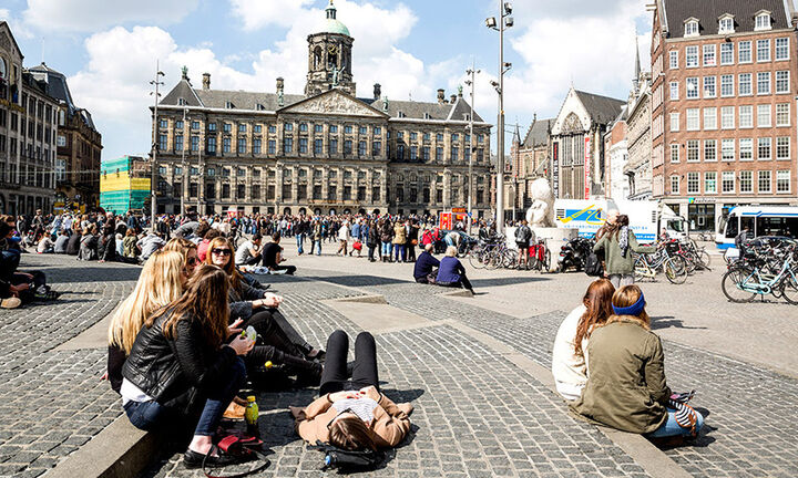  Άμστερνταμ προς Βρετανούς: «Stay Away» για μεθυσμένους και "άτακτους" τουρίστες