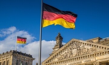 Γερμανία: Περικοπές προκειμένου να κλείσει η "τρύπα" των 17 δισ. ευρώ