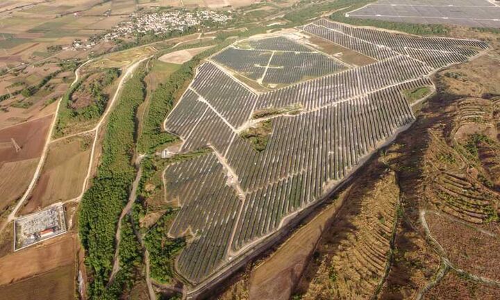 Άβαξ: Σύμβαση 42,9 εκατ. με τη ΔΕΗ Ανανεώσιμες για φωτοβολταϊκό σταθμό 125MW στη Μεγαλόπολη