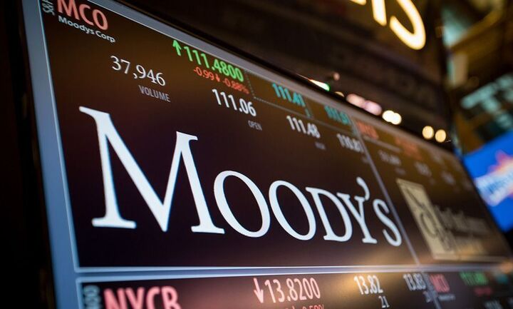 Moody’s: Οι προκλήσεις για τις ελληνικές τράπεζες - Οι βασικές παράμετροι για τις αξιολογήσεις