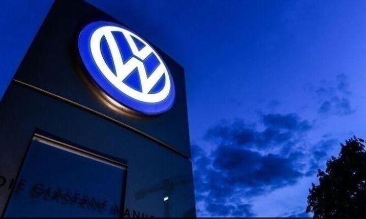 Περικοπές μισθών σχεδιάζει η Volkswagen στη Γερμανία – Αντιδρούν τα συνδικάτα