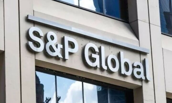 S&P: «Αστέρι» της Ευρώπης η Ελλάδα - Διατηρεί θετικές τις προοπτικές - Τα σενάρια αναβάθμισης