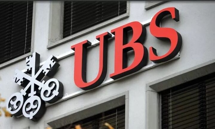 UBS: "Αγοράστε" ελληνικά ομόλογα - «Βλέπει» αναβάθμιση της Ελλάδας από τη Moody’s το β΄ εξάμηνο