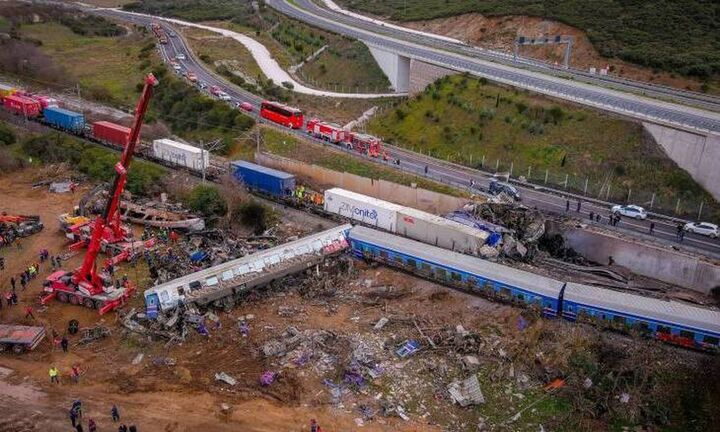 Hellenic train: Τι μετέφεραν τα 13 βαγόνια της εμπορευματικής αμαξοστοιχίας στα Τέμπη 